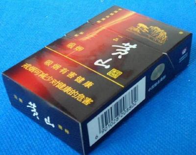 工薪家庭首選的4款煙,黃山上榜,最后一款是五元檔的“轟炸機(jī)”